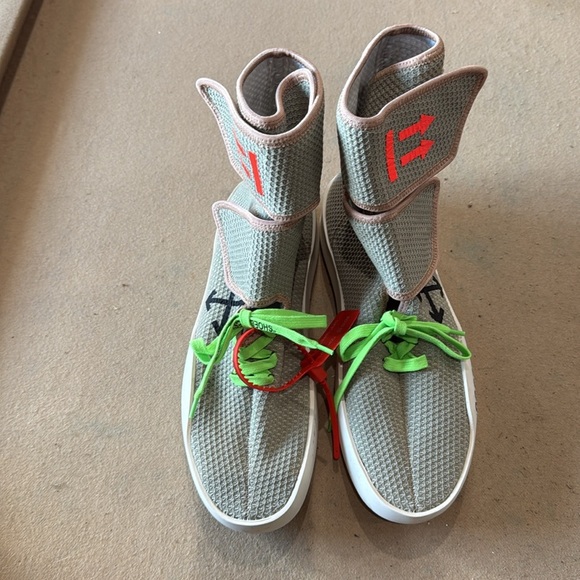 Off-White High-Tops with Green and Red Accents - Picture 2 of 7